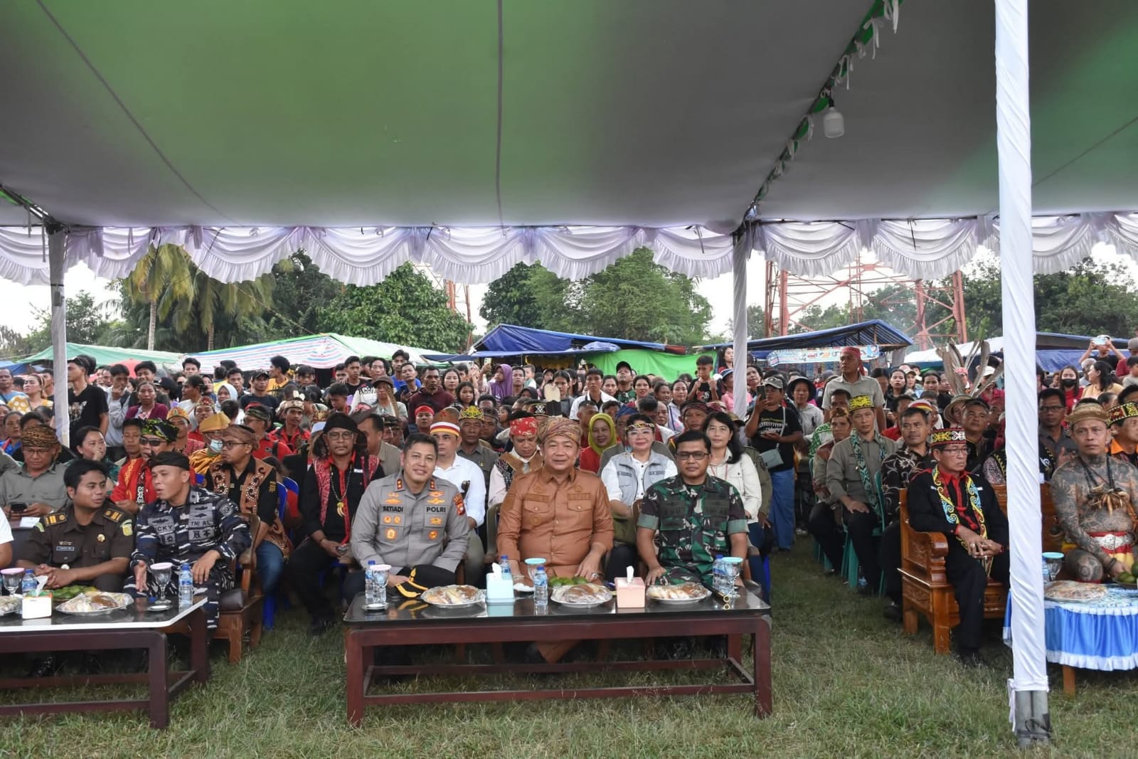Bupati Ketapang bersama Frokompimda menghadiri Gawai Adat Dayak di Kecamatan Marau