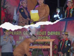 BUPATI KETAPANG BUKA GAWAI ADAT DAYAK XI DI KECAMATAN MARAU