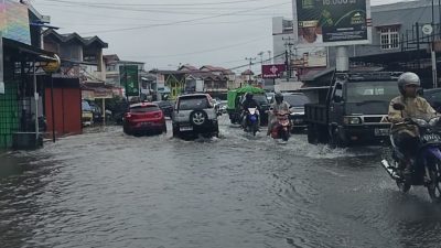 KETAPANG DIKEPUNG BANJIR! HUJAN DERAS NONSTOP SEJAK RABU MALAM