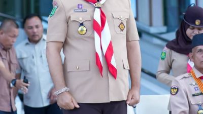 BUPATI KETAPANG HADIRI APEL BESAR PERINGATAN HARI PRAMUKA KE-64 SEBAGAI KAMABICAB
