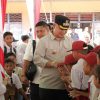 BUPATI KETAPANG LAUNCHING BANTUAN SERAGAM DAN ALAT TULIS