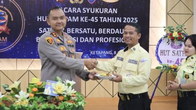HUT SATPAM KE-45, KAPOLRES KETAPANG DORONG PROFESIONALISME DAN DEDIKASI SATPAM