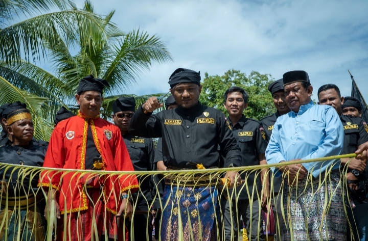 Ketua PP BPWU Yaser Arafat pada Pelantikan PC BPWU Kecamatan Matan Hilir Utara