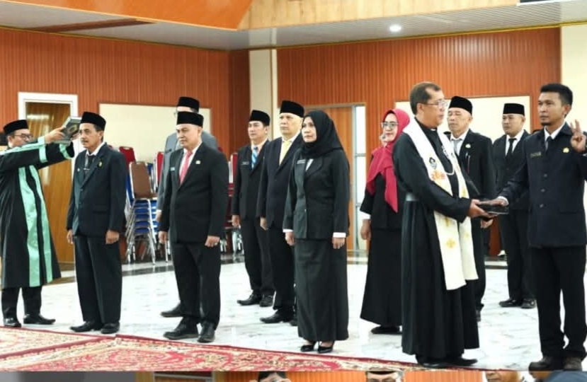 Sekda Ketapang Lantik Pejabat